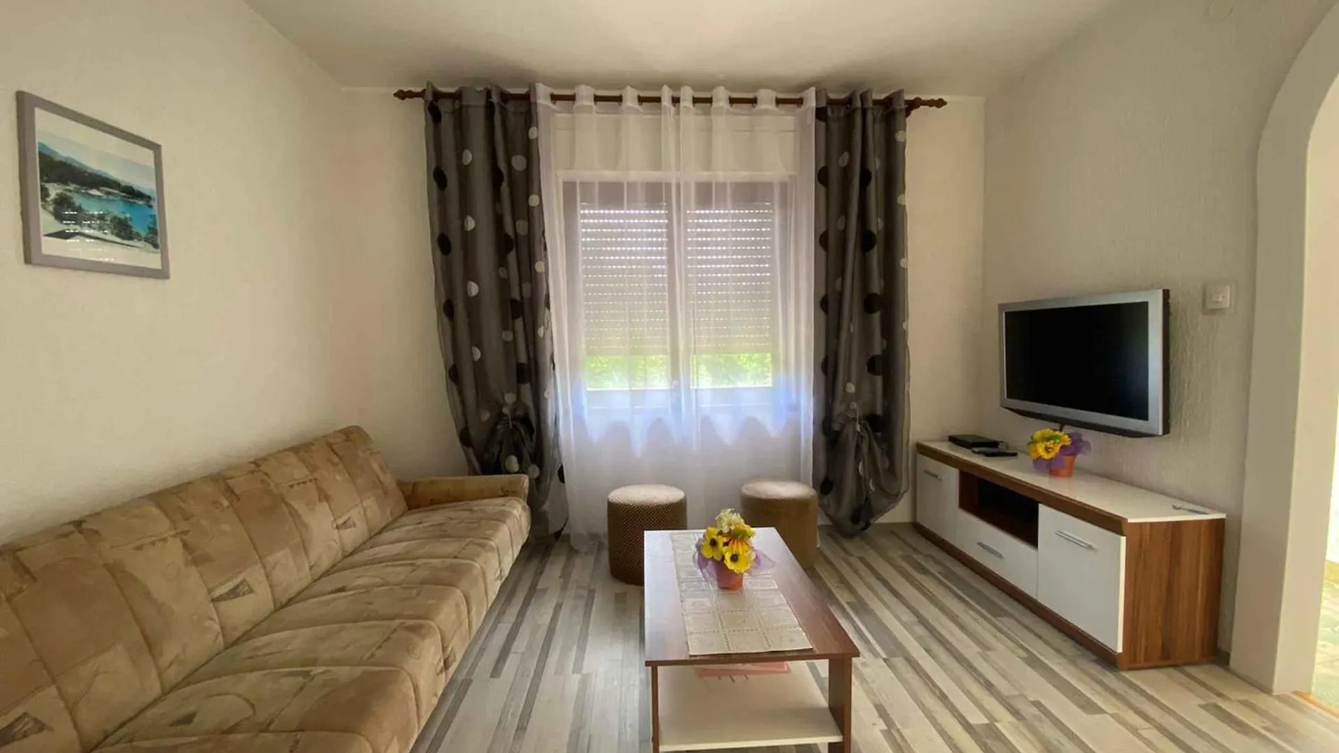Apartment In Povile 53406
